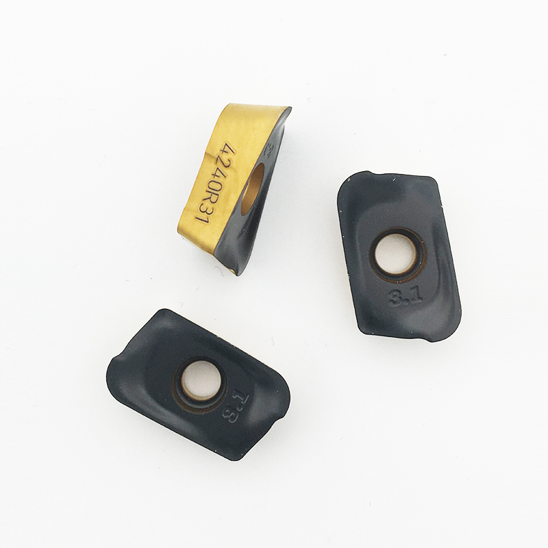 SANDVIK brand CNC milling cutter inserts  R390-180631M-PM 4240